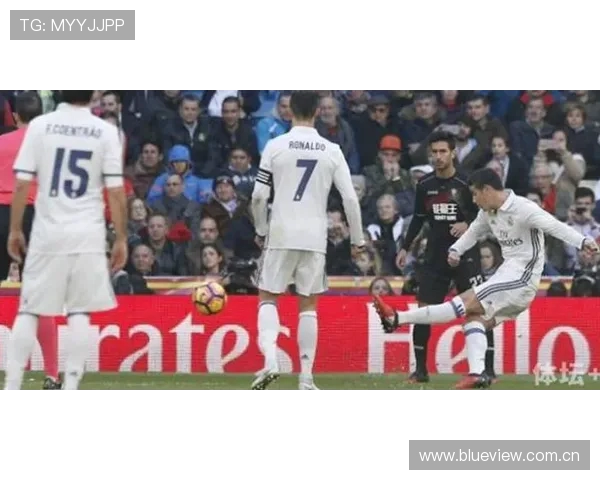 世体曝皇社战巴萨争议判罚主裁曼萨诺或停哨一轮执法表现不佳引热议 世体曝皇社战巴萨争议判罚主裁曼萨诺或停哨一轮执法表现不佳引热议